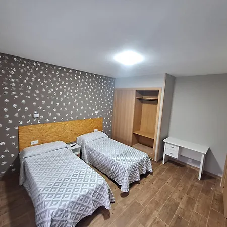 Carlos Martinez Apartamento *
